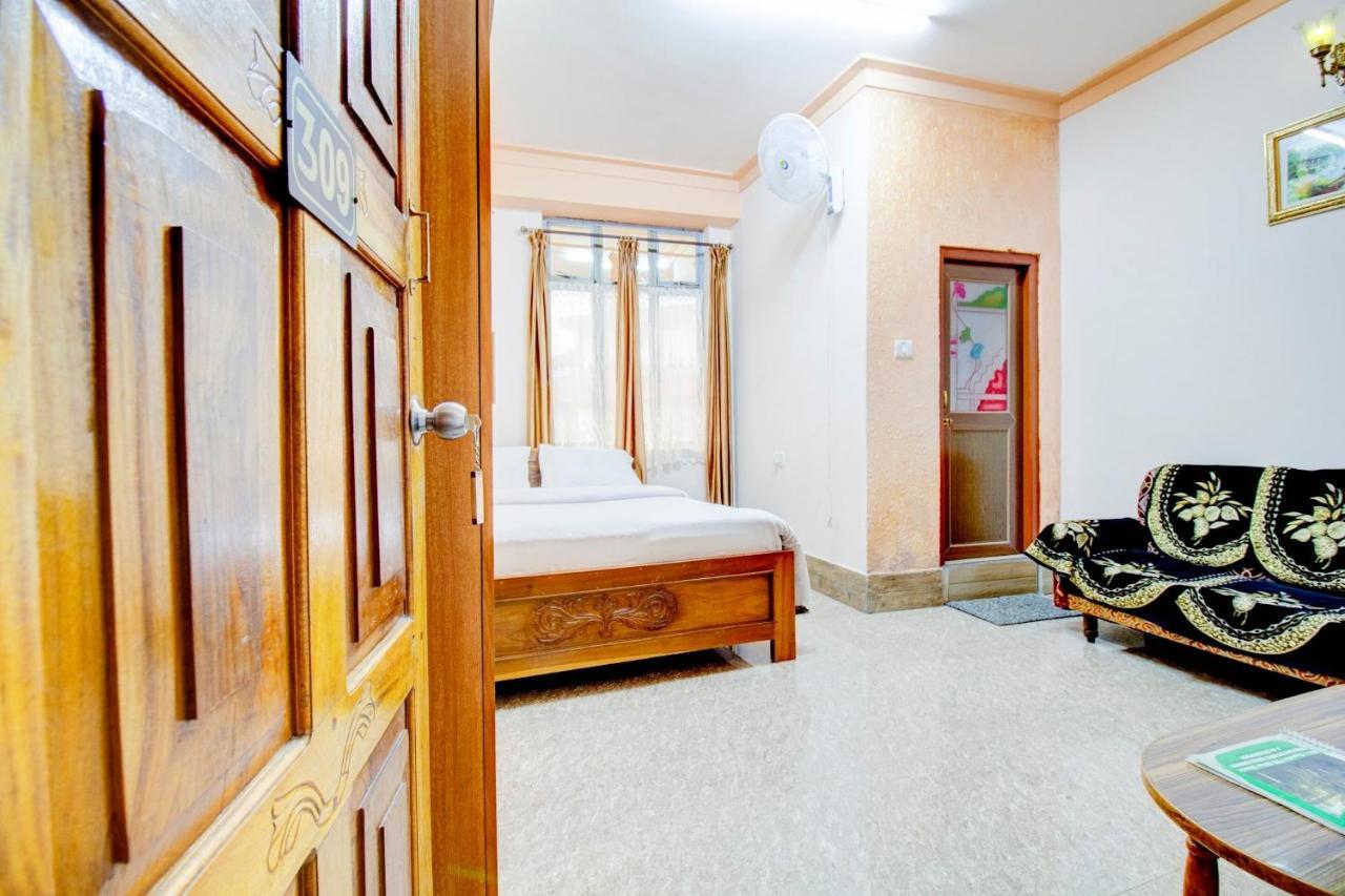Capital O 79144 Coniferous Resort Cherrapunji Exterior foto